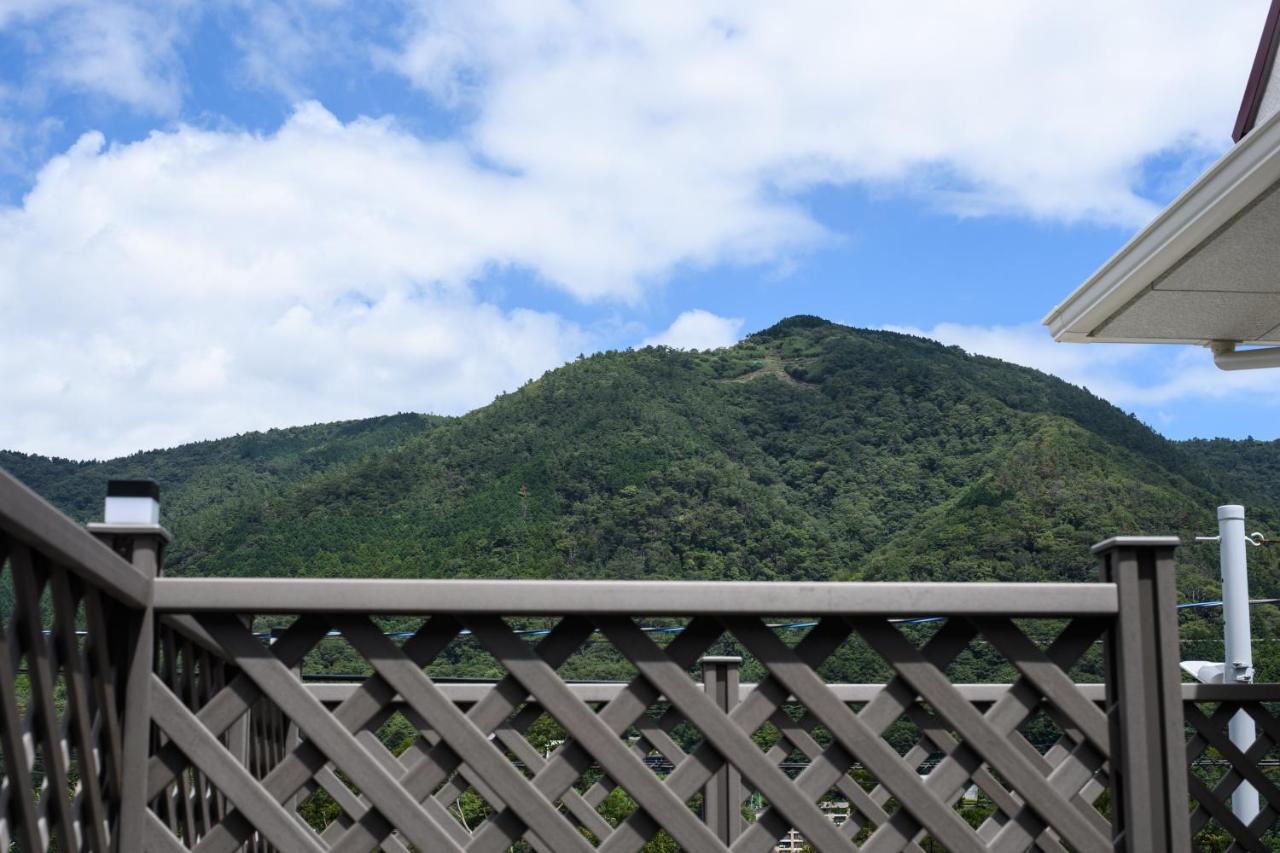 和光荘 Harmonious Light South Villa Hakone Exterior photo